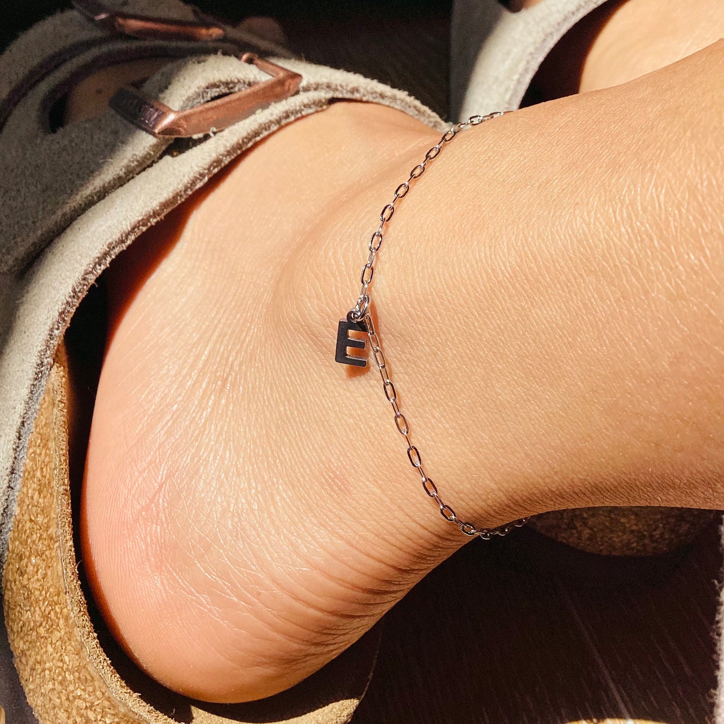 bracelet de cheville initiale