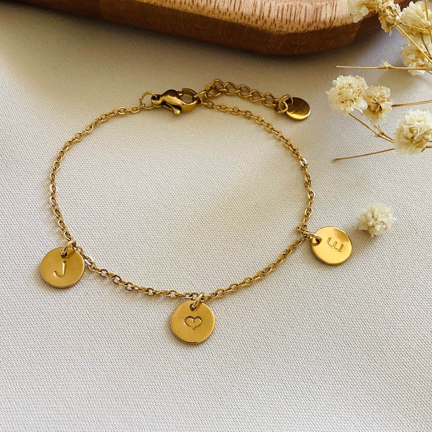 bracelet initiales en acier inoxydable