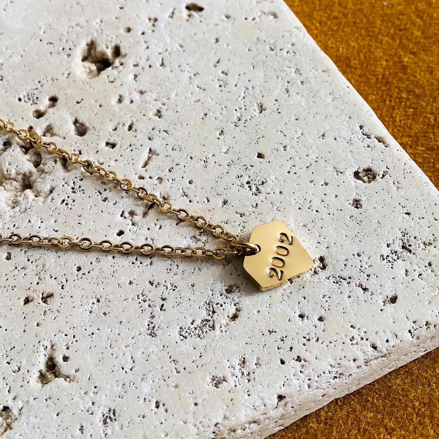 collier personnalisé estampé