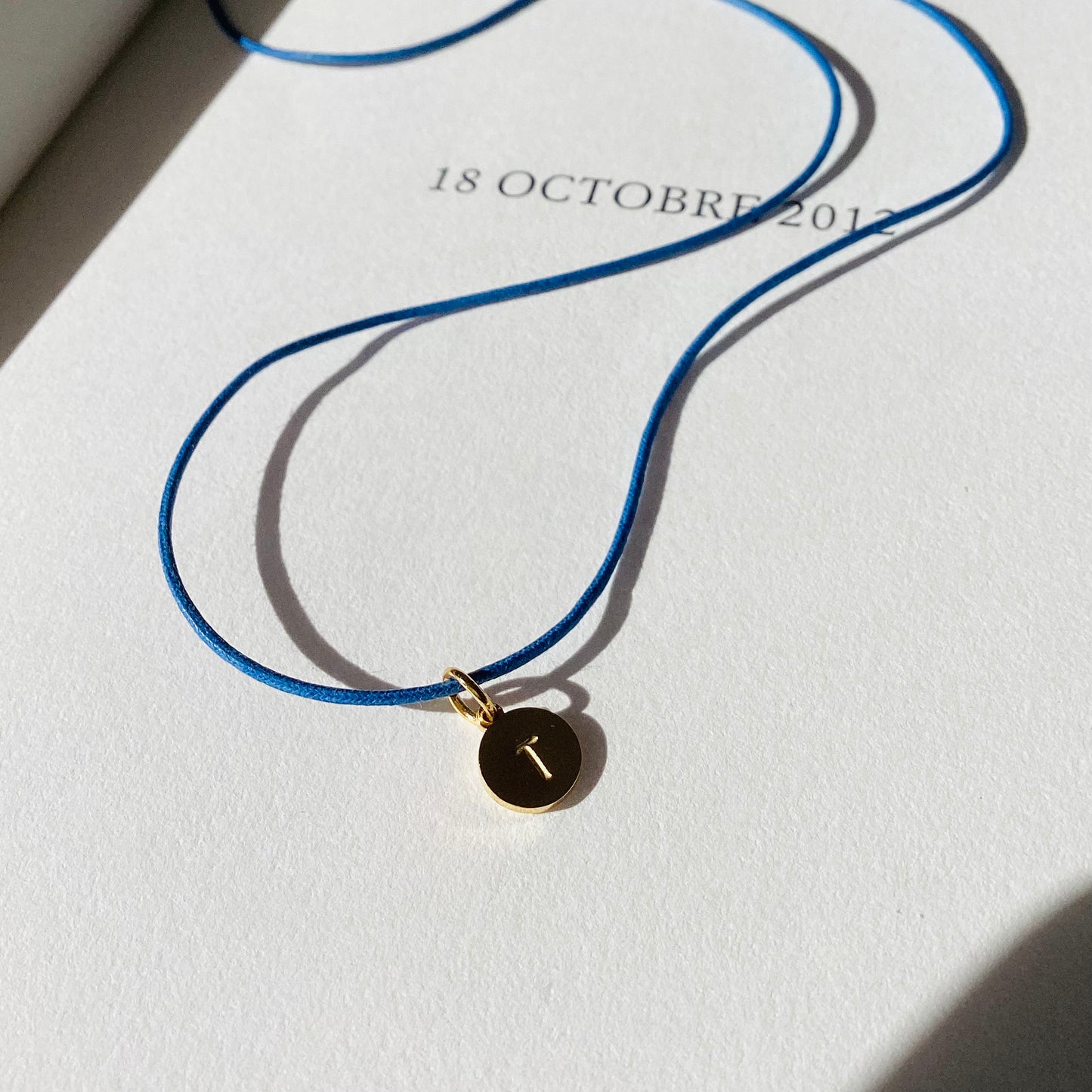 collier cordon initiale cadeau personnalisé